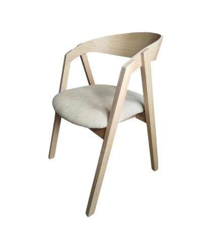 Krzesło dębowe Viko lakierowane